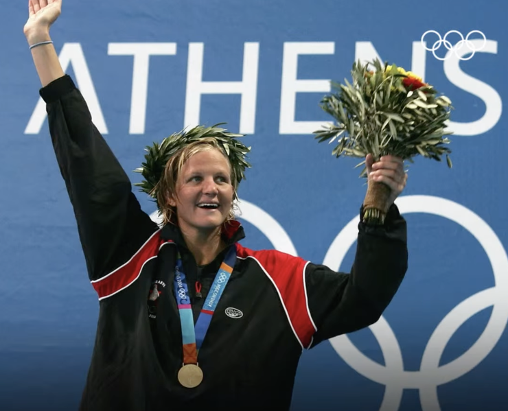 File:Kirsty Coventry.png